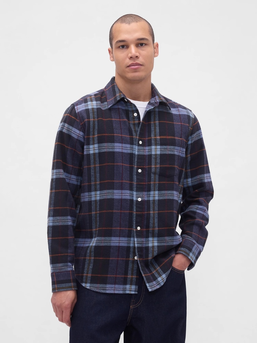 GAP Organic Cotton Relaxed Flannel Shirt Long Sleeve Button-Up Plaid Navy Blue